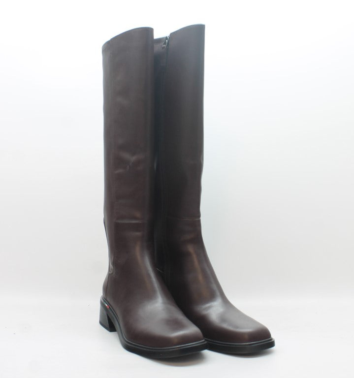 Castagno Brown Wide Calf