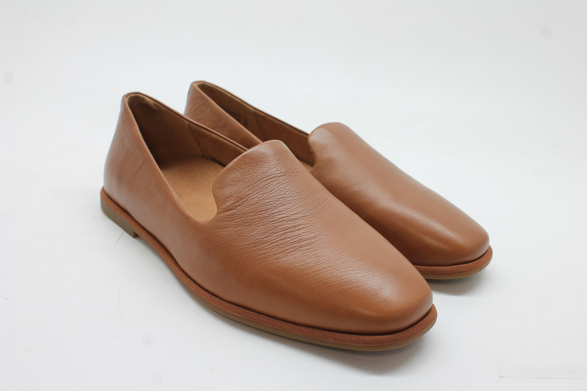 Tan