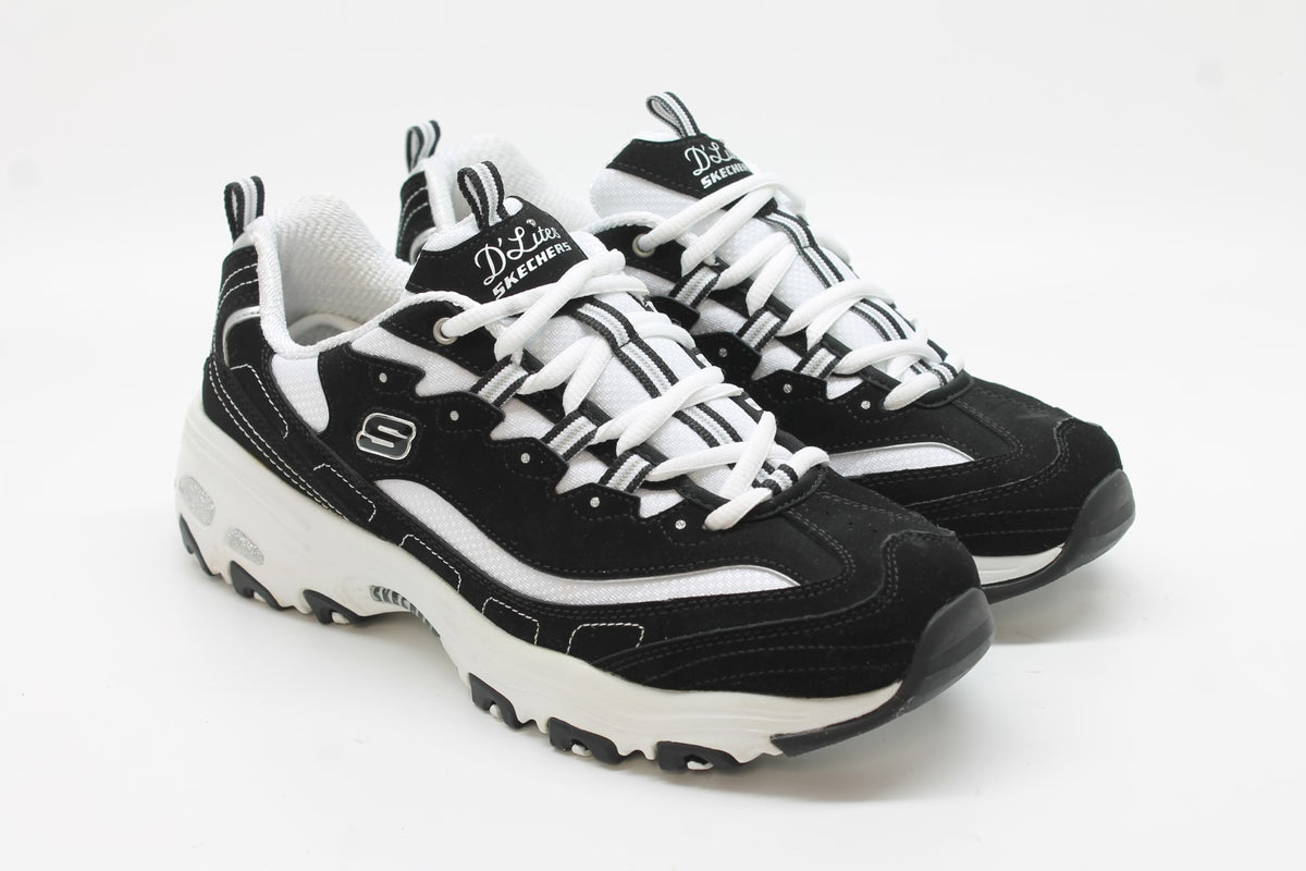 Black / White