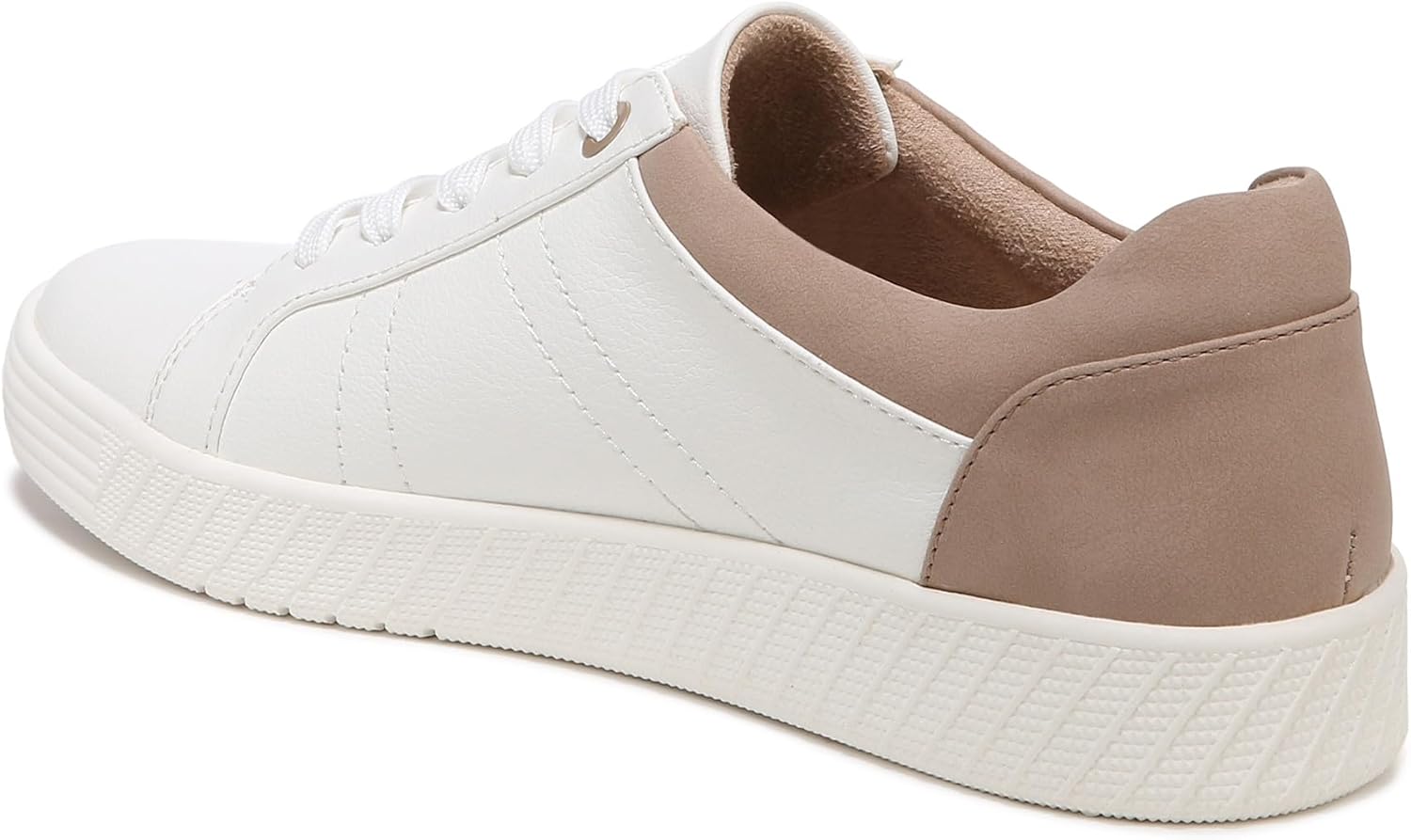 SOUL by Naturalizer Women's Neela Lace Up Sneaker