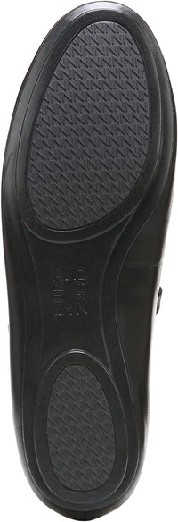 Naturalizer Women's Maxwell-MJ Mary Jane Round Toe Ballet Flats