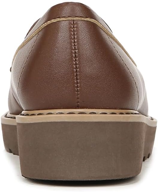 Naturalizer Women's Elin Lug Sole Loafer