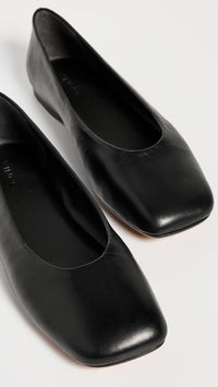 Vince Women's Leah Ballerina Flats