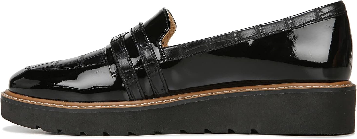 Naturalizer Women's Eiffel Slip On Lug Sole Loafer