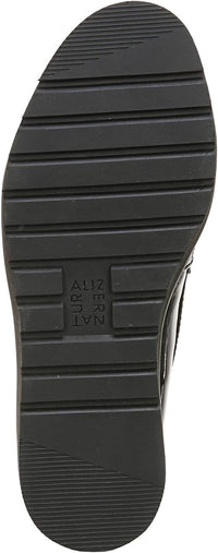 Naturalizer Women's Eiffel Slip On Lug Sole Loafer