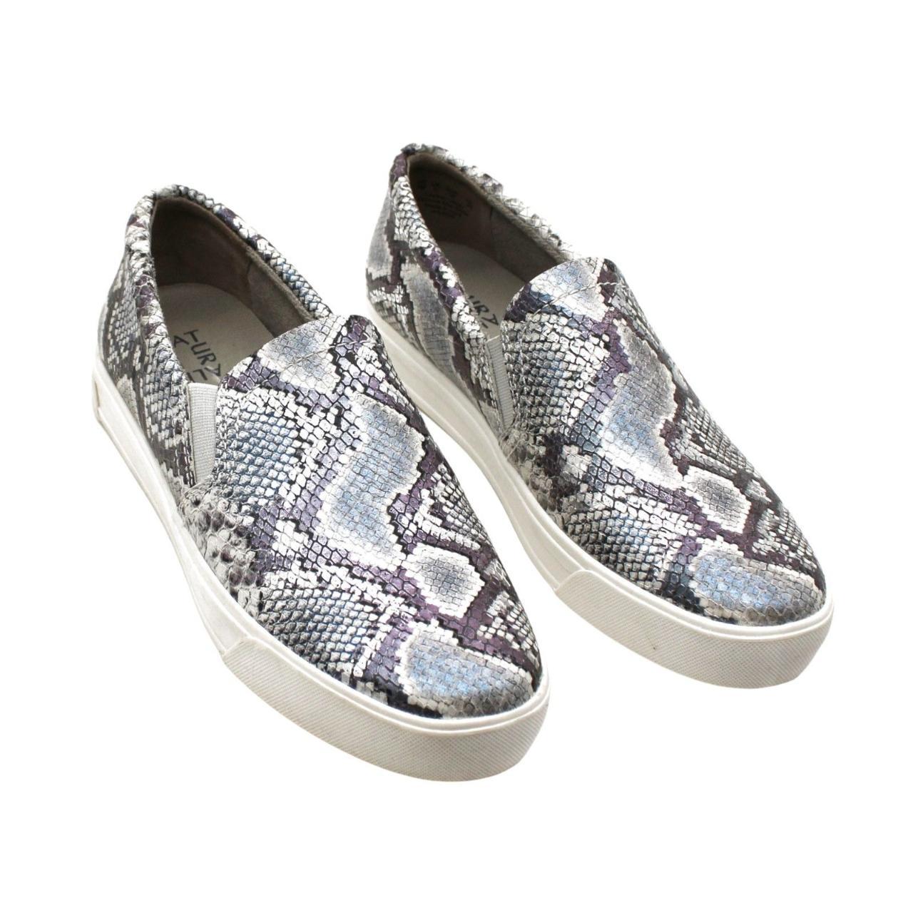 Ivory Snake Print