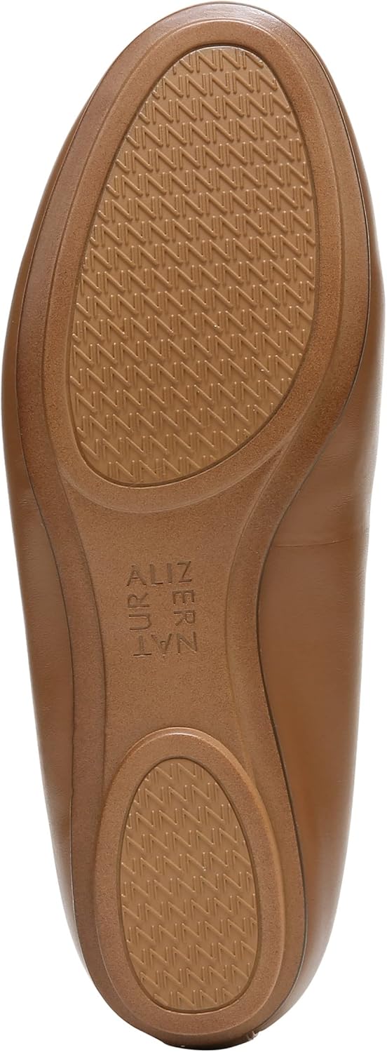 Naturalizer Women's Maxwell Round Toe Slip-On Ballet Flats