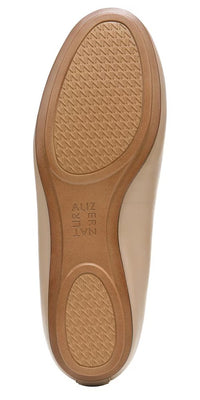 Naturalizer Women's Maxwell Round Toe Slip-On Ballet Flats