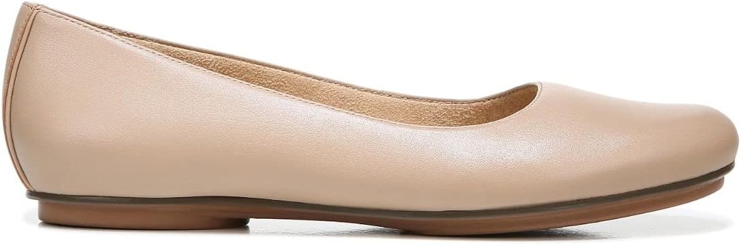 Naturalizer Women's Maxwell Round Toe Slip-On Ballet Flats