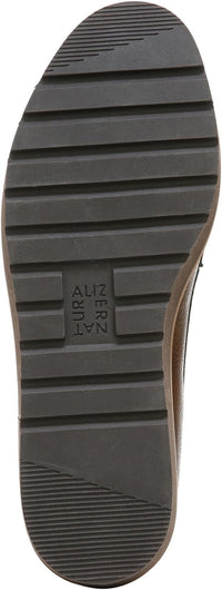 Naturalizer Women's Emmal Lug Sole Loafer