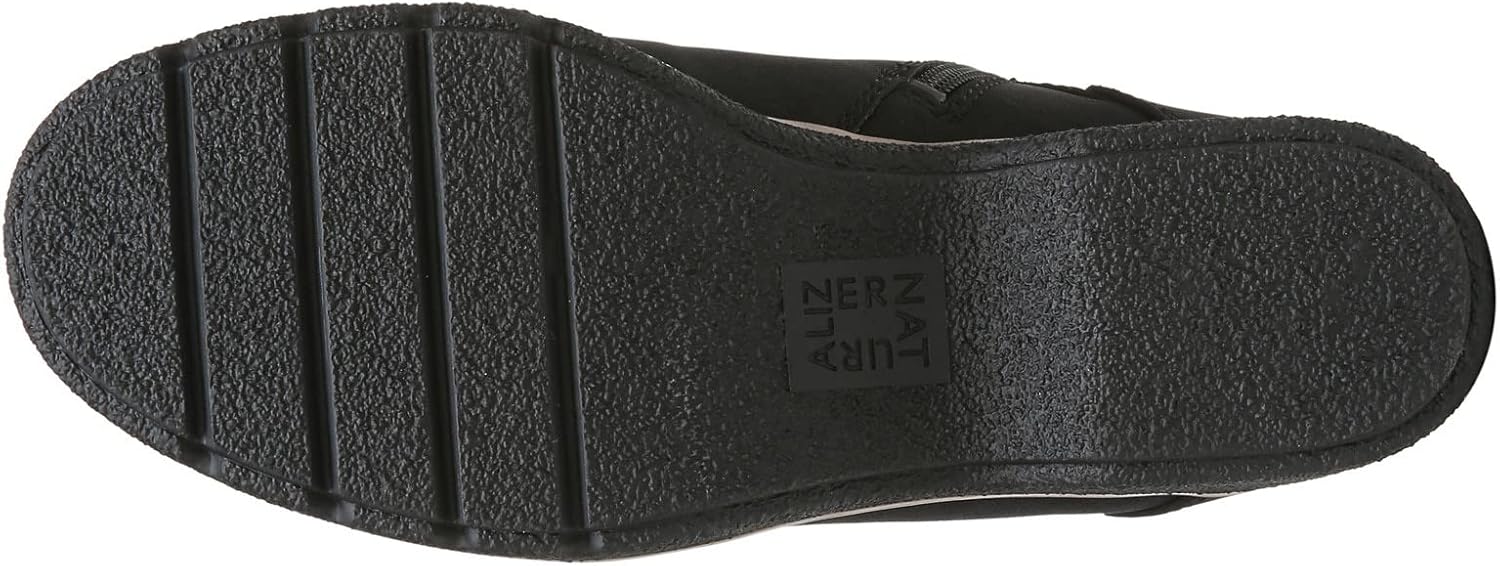 Naturalizer Women's Genie Ankle Boot