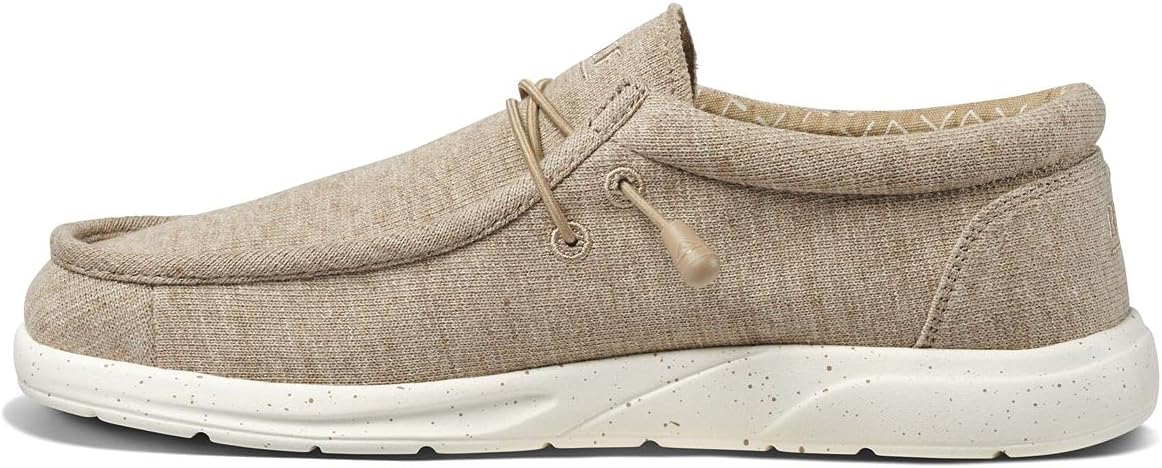 Reef Women's Cushion Coast Sneaker