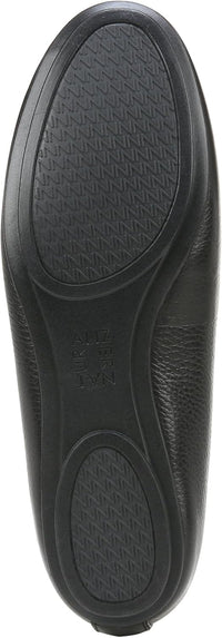Naturalizer Women's Maxwell Round Toe Slip-On Ballet Flats