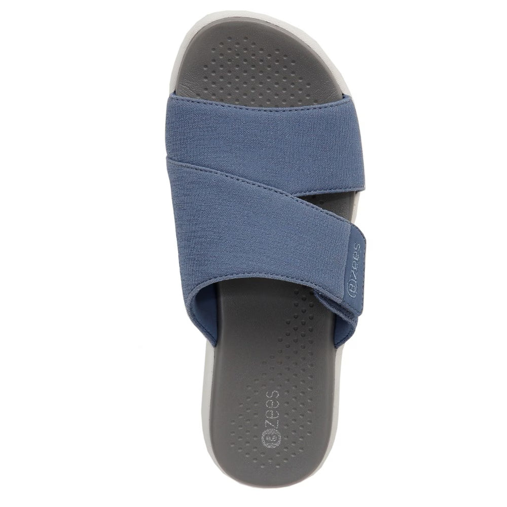 Bzees Women's Women's Carefree Wedge Sandal