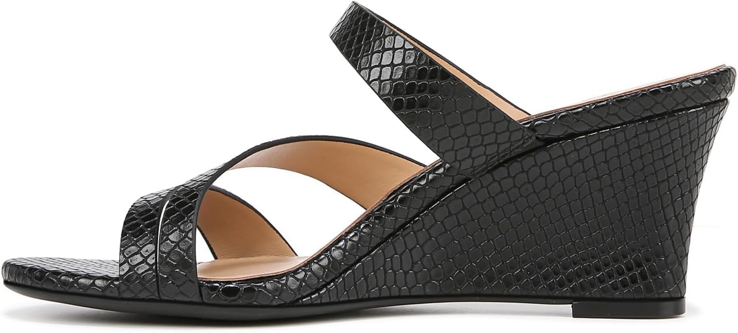 Naturalizer Women's Breona Sandals