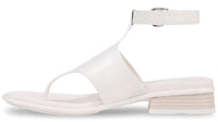 Naturalizer Women's Beck Ankle Strap Thong Sandals