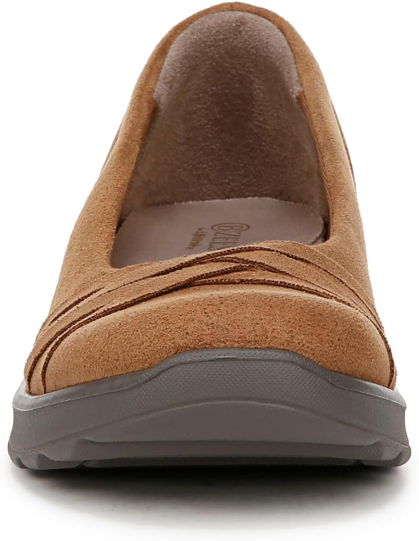 Bzees Womens Goody Slip-On Ballet Flats