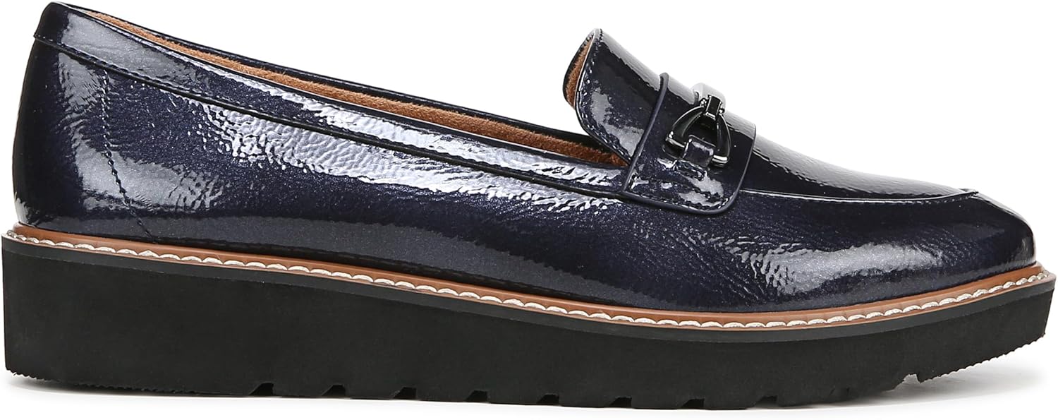 Naturalizer Women's Elin Lug Sole Loafer