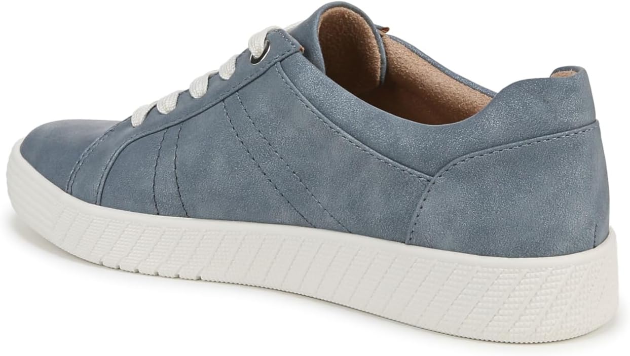 SOUL by Naturalizer Women's Neela Lace Up Sneaker