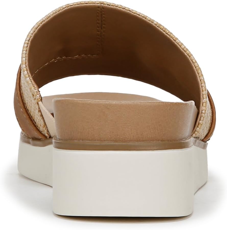 LifeStride Women's Genevieve Flat Sandal