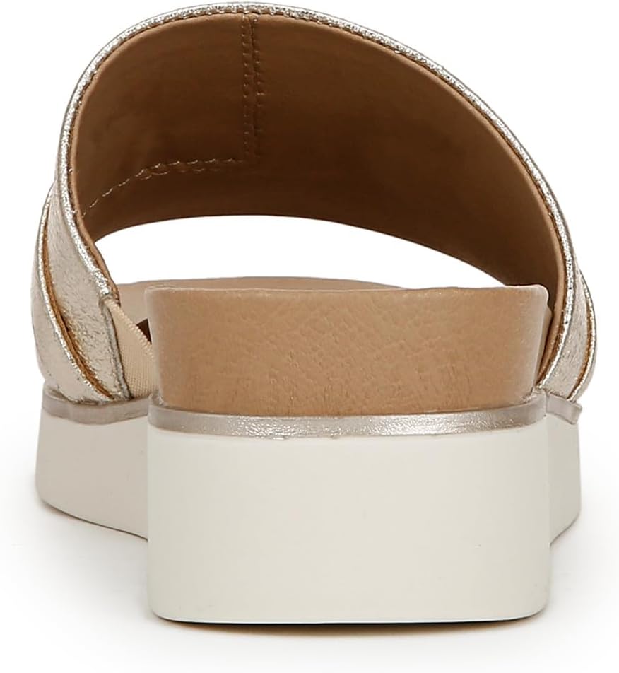 LifeStride Women's Genevieve Flat Sandal