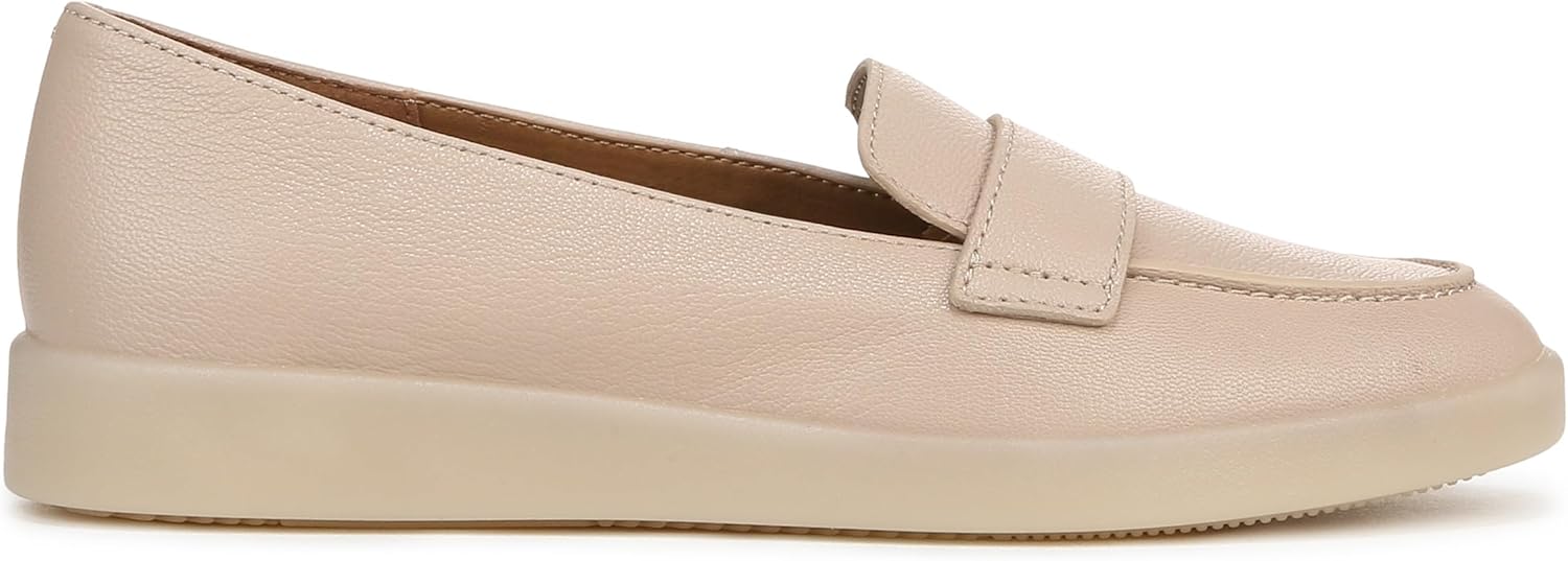 Naturalizer Women's Karis Loafer