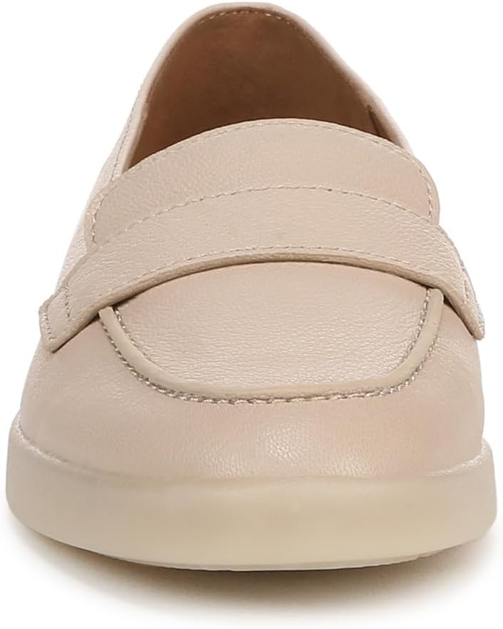 Naturalizer Women's Karis Loafer