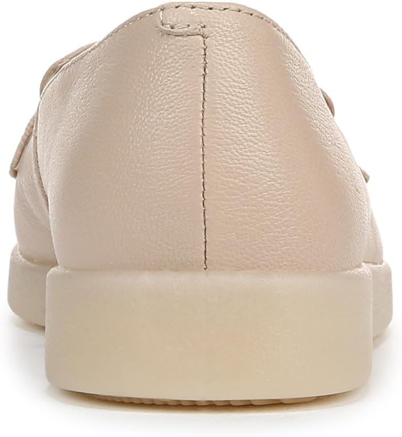 Naturalizer Women's Karis Loafer