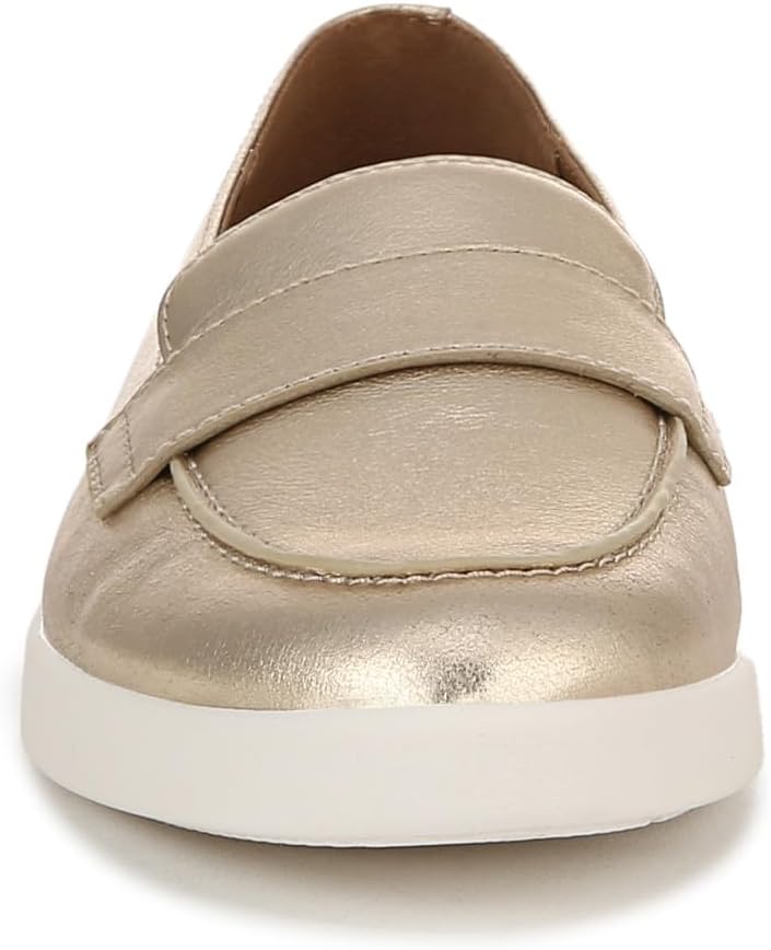 Naturalizer Women's Karis Loafer