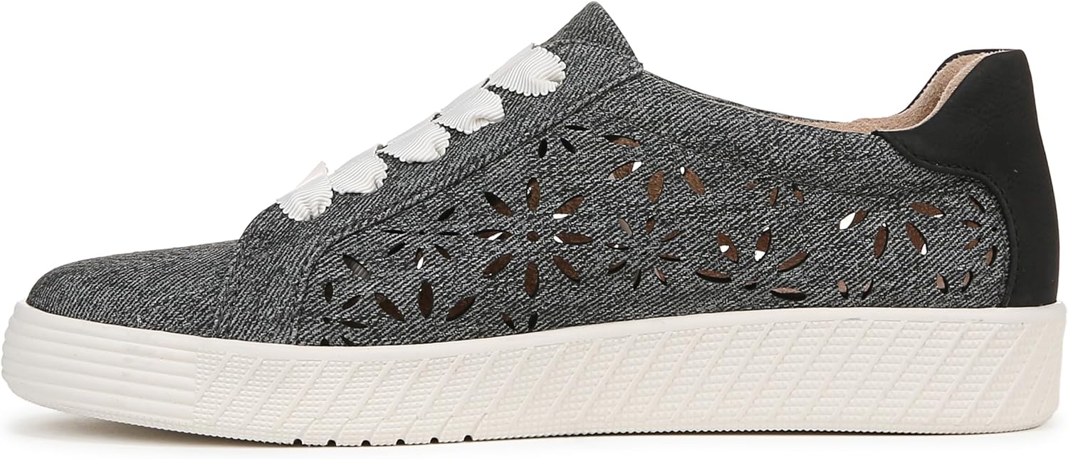 Soul by Naturalizer Women's Neela-Perf Sneaker