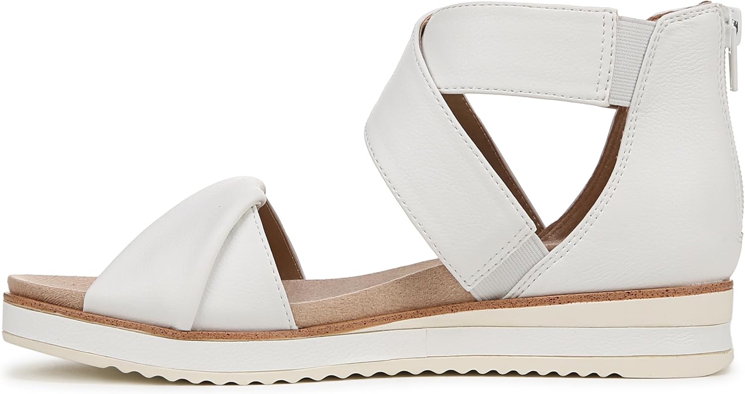 LifeStride Womens Zoom Gladiator Sandal