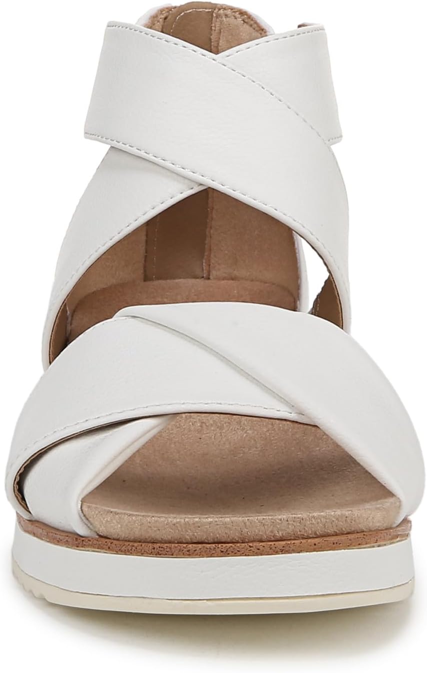 LifeStride Womens Zoom Gladiator Sandal