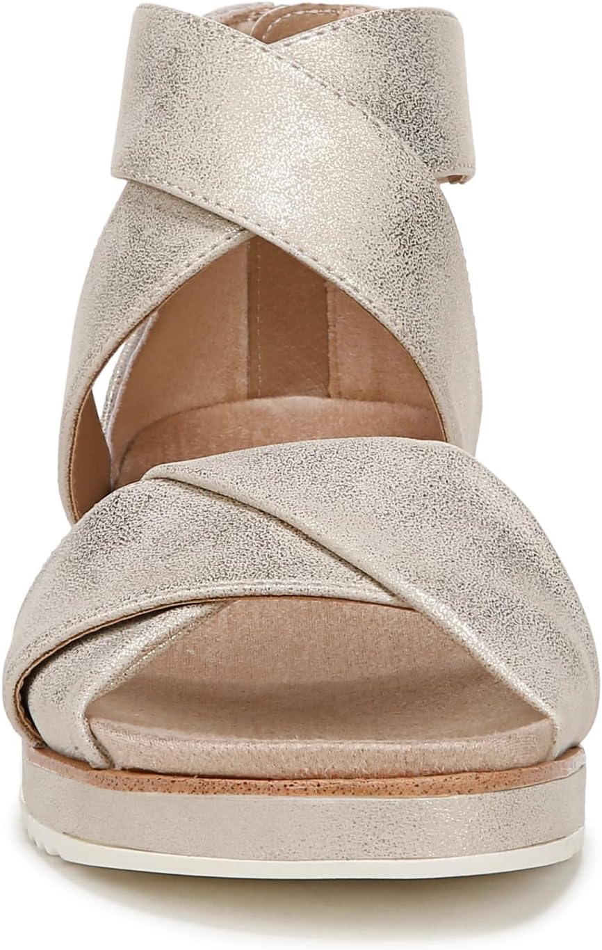 LifeStride Womens Zoom Gladiator Sandal