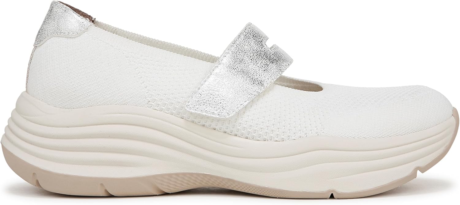 Bzees for LifeStride Women's Intuition Knit Mary Jane Sneaker