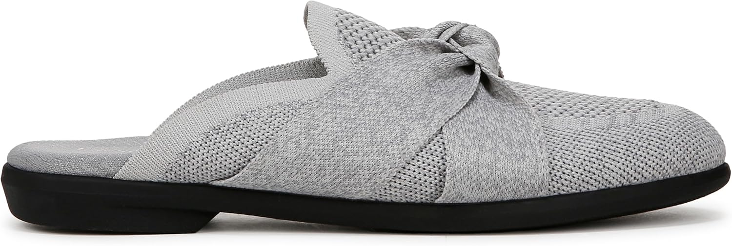 Bzees for LifeStride Women's Kissed Mule