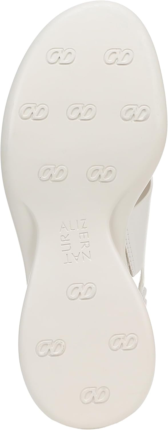 Naturalizer Women's Lillian Slingback Sandal