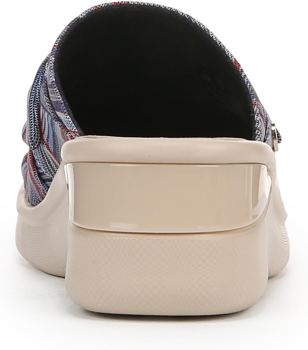 BZees Women's Smile Slide Sandal