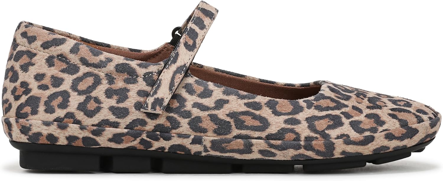 Naturalizer Women's Behold Mary Jane Ballet Flat