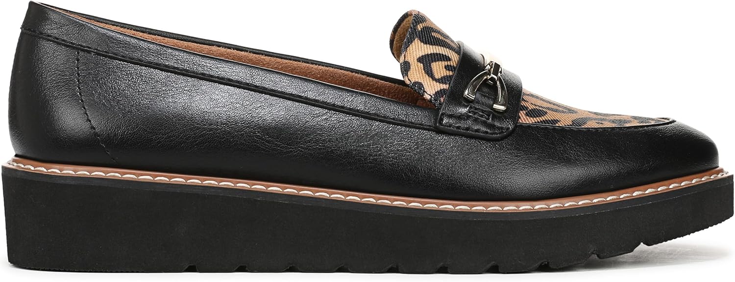 Naturalizer Women's Elin Lug Sole Loafer