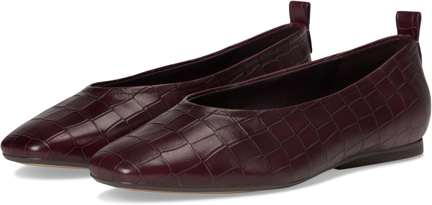 Cranberry Croco Print