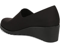 LifeStride Women's Ziva Round Toe Wedge Loafer