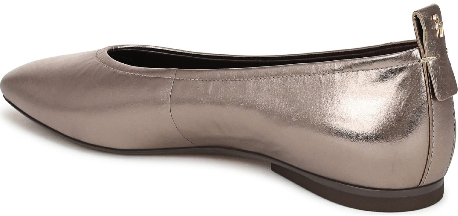 27 Edit Naturalizer Women's Carla Ballet Flat