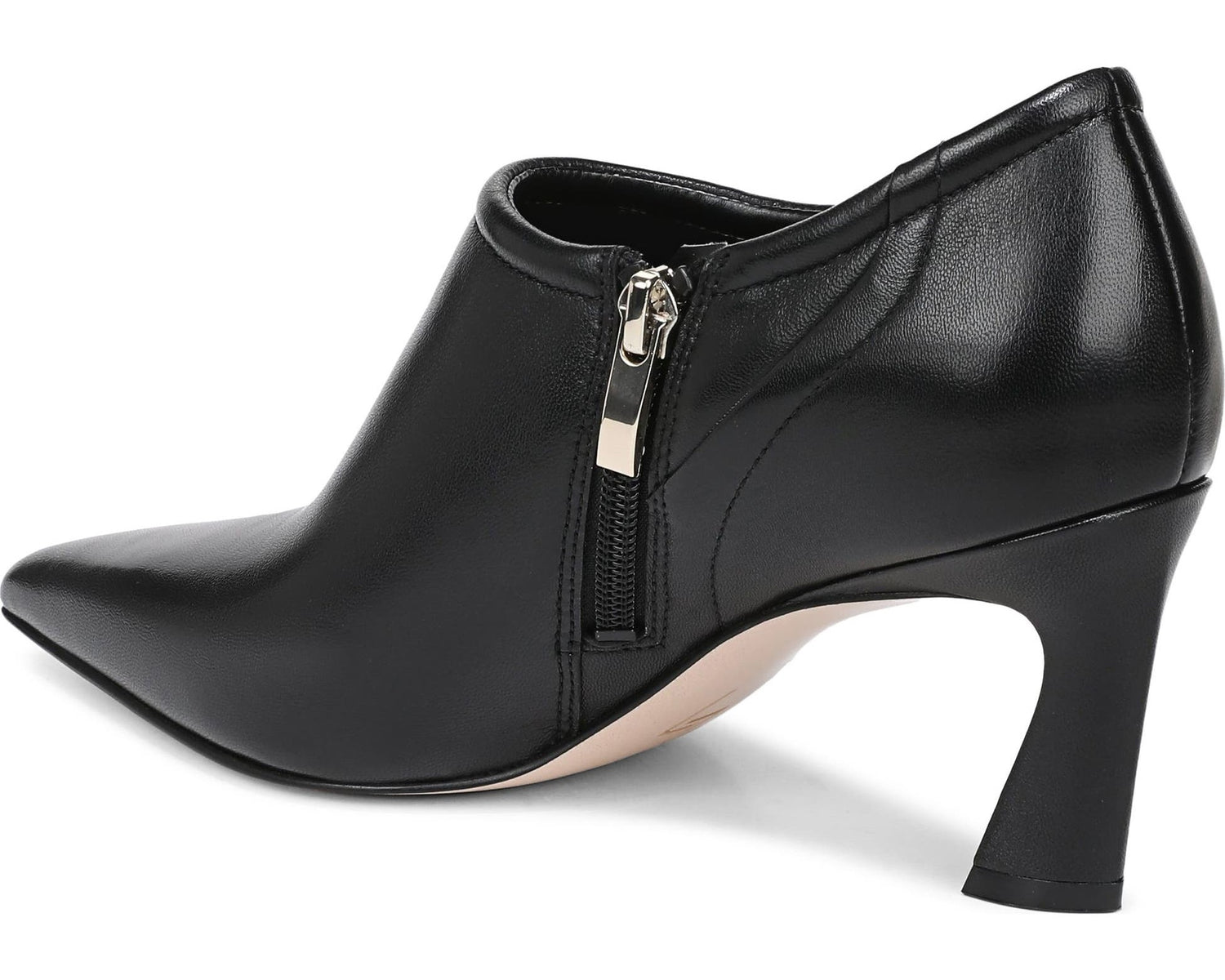 27 EDIT Naturalizer Women's Elena Ankle Bootie