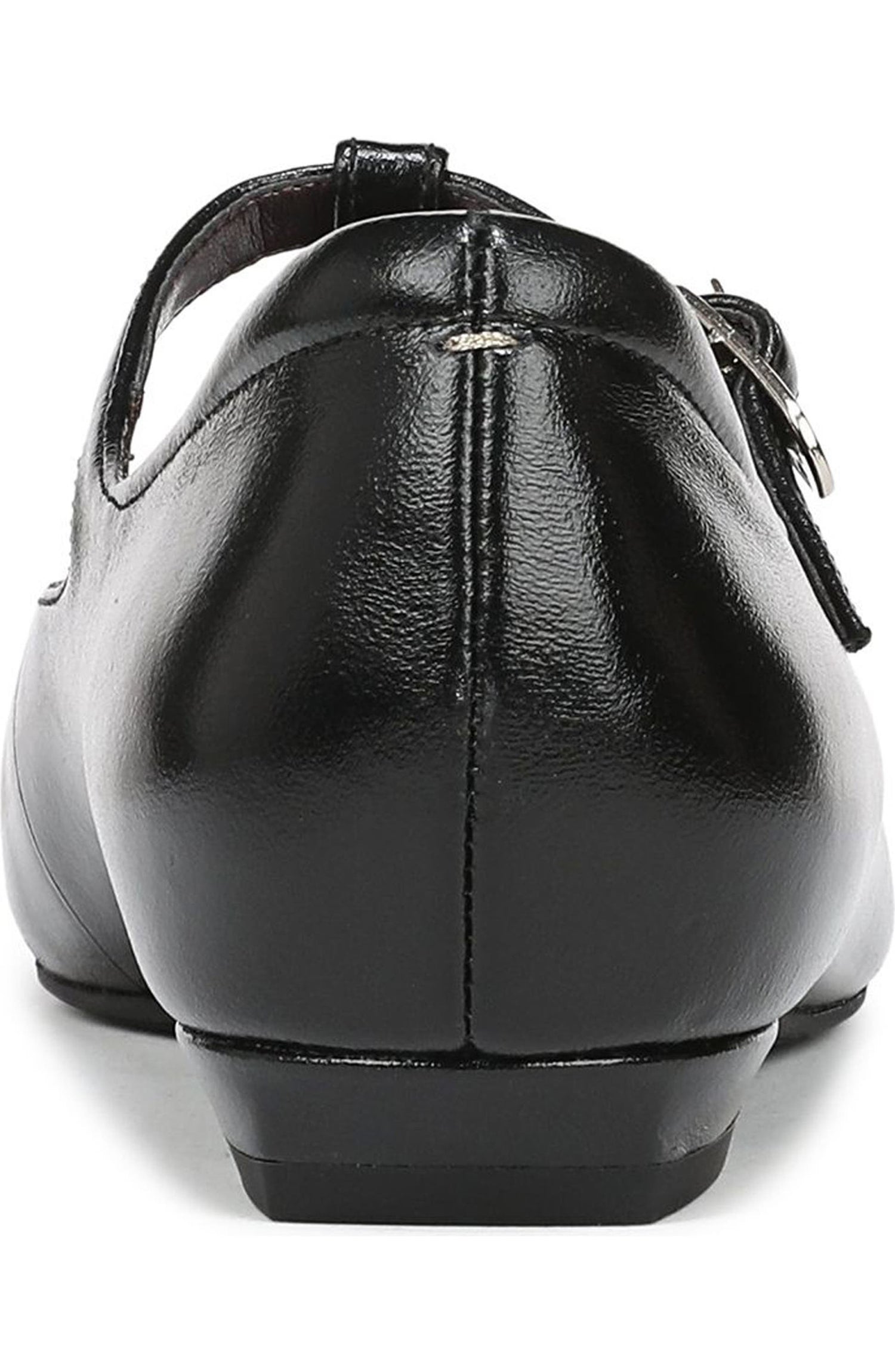 27 EDIT Naturalizer Women's Bella T-Strap Flat