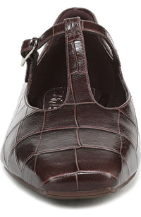 27 EDIT Naturalizer Women's Bella T-Strap Flat