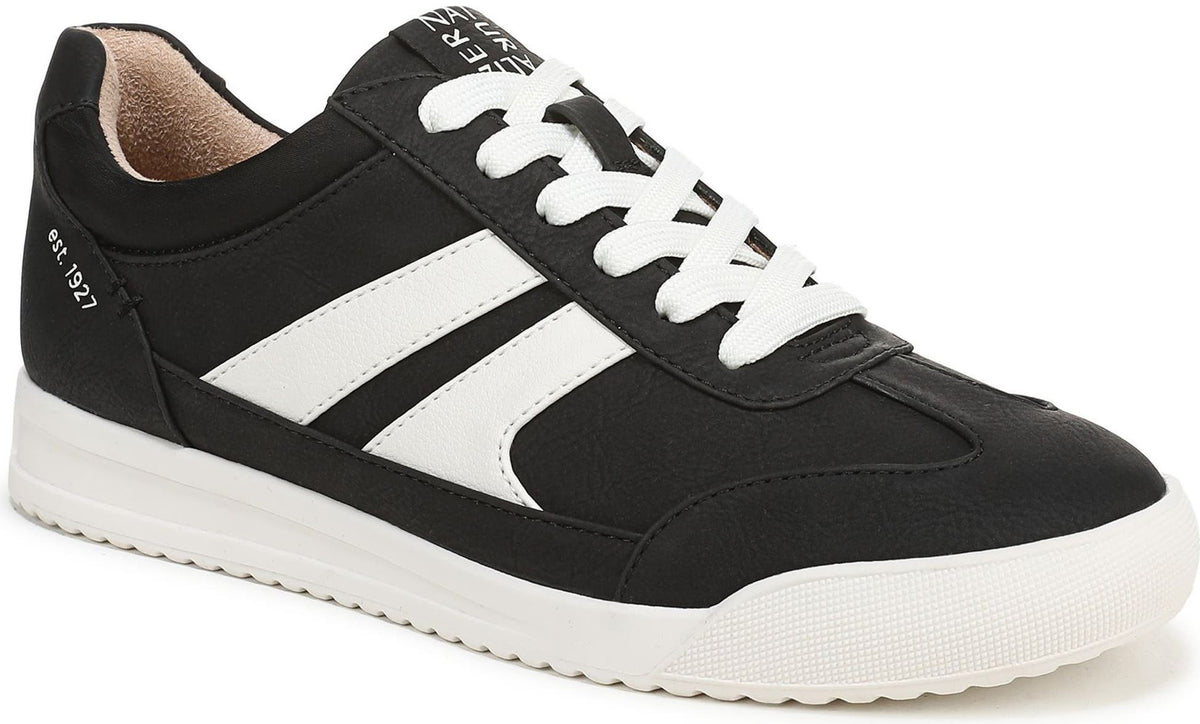 Black/White