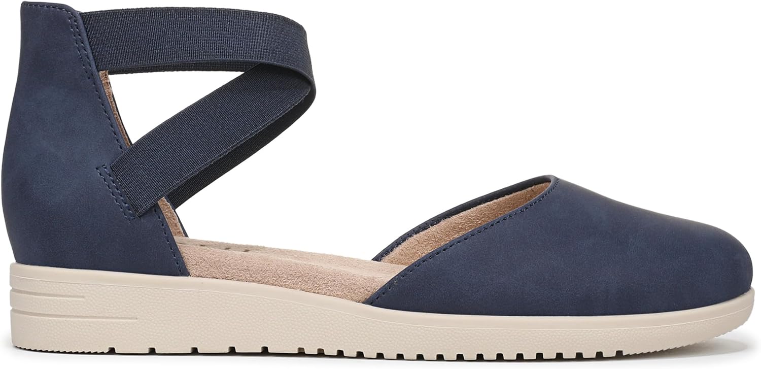 Naturalizer Women's Intro Ankle Strap Flat