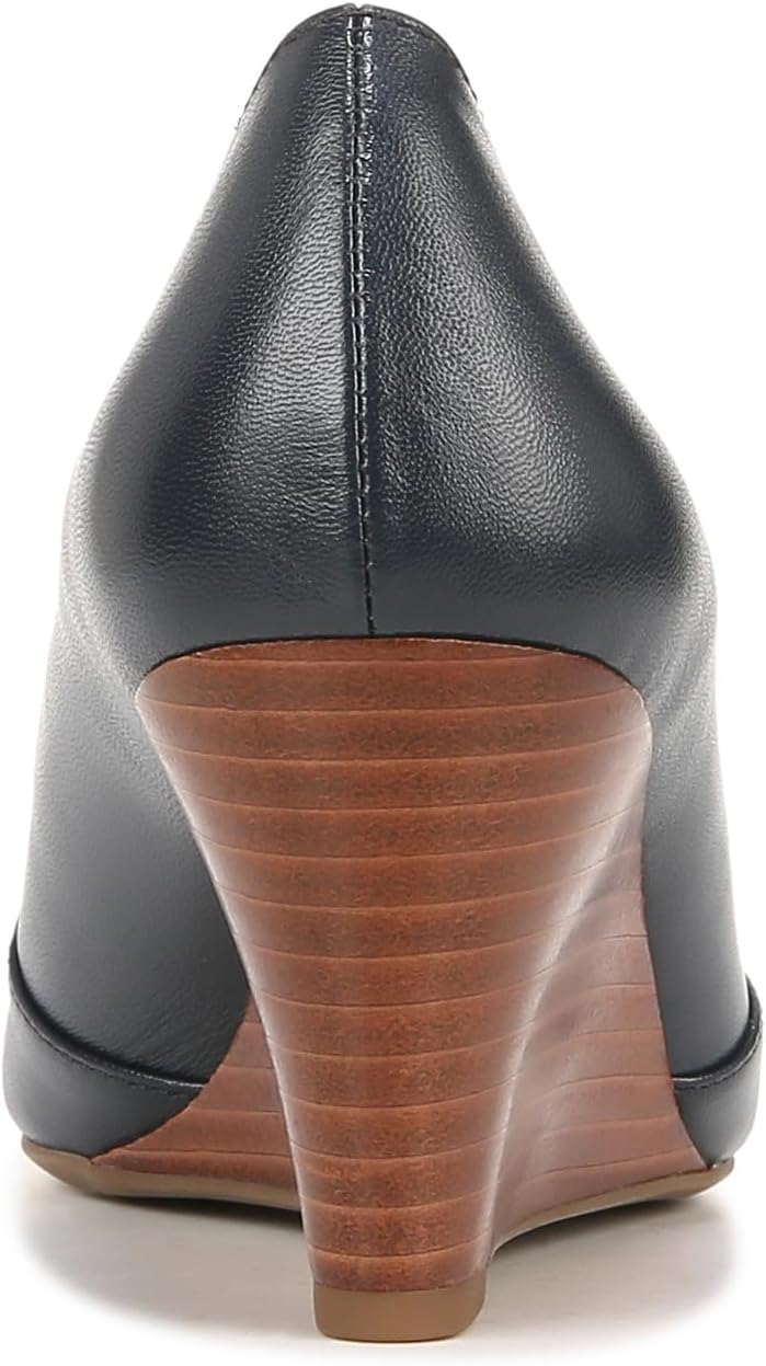 Franco Sarto Women's Frankie Pump