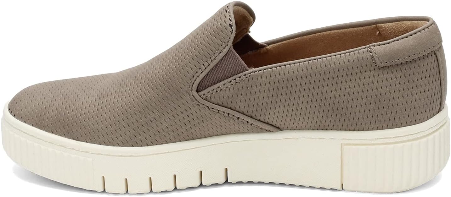 Soul by Naturalizer Women's Tia Sneaker