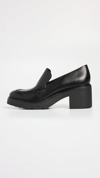 Vince Women's Rowe Lug Loafers NW/OB